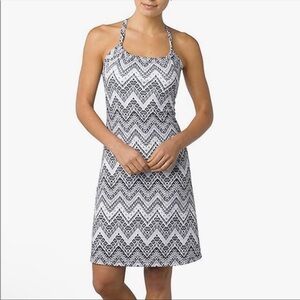 Prana Quinn Racerback Dress in Gray Chevron Stripe Size Medium
